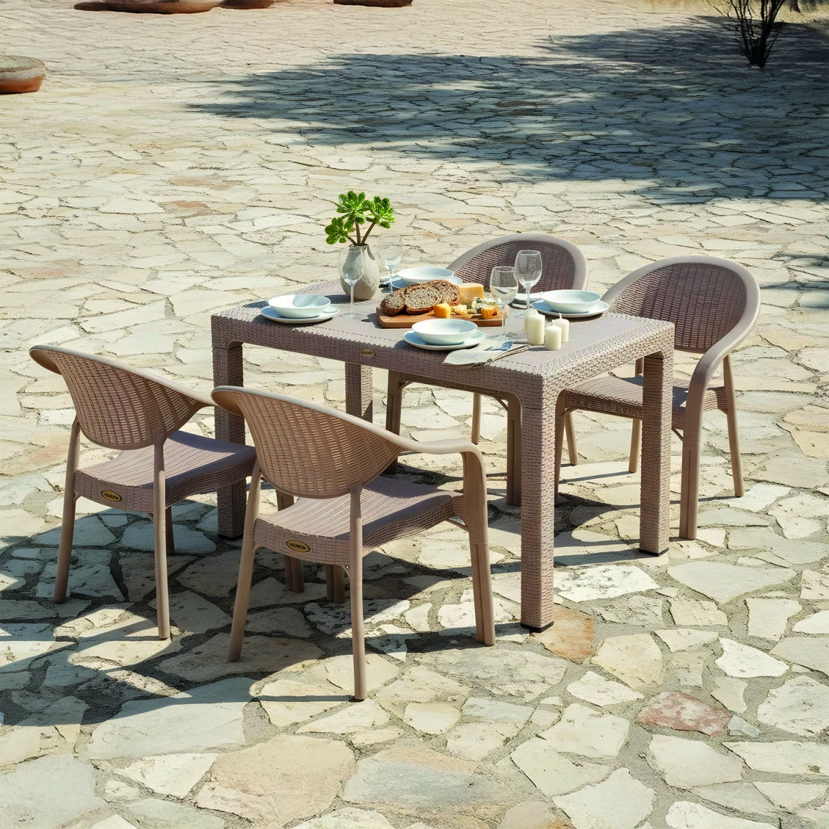 Bamboo 4 Kişilik Rattan Masa Sandalye Takımı Cappuccino